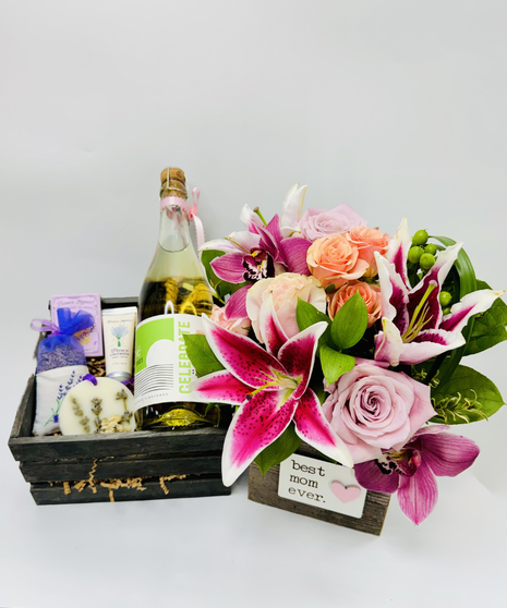 Wine, Flowers, Gift Box 