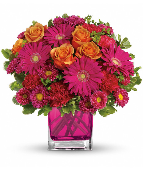pink and orange bouquet in haute fashion colors